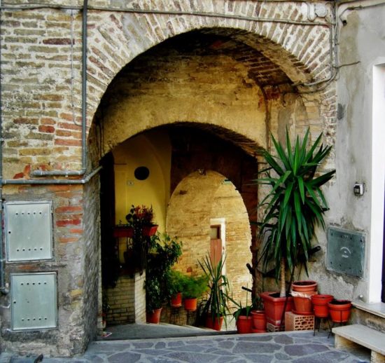 Maria Colella - Via del Castello